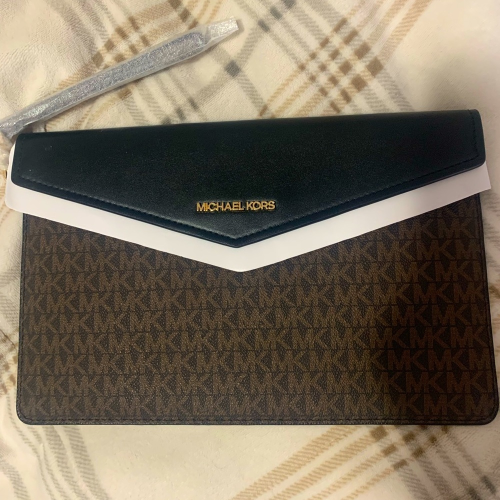 Michael Kors envelope clutch NWOT